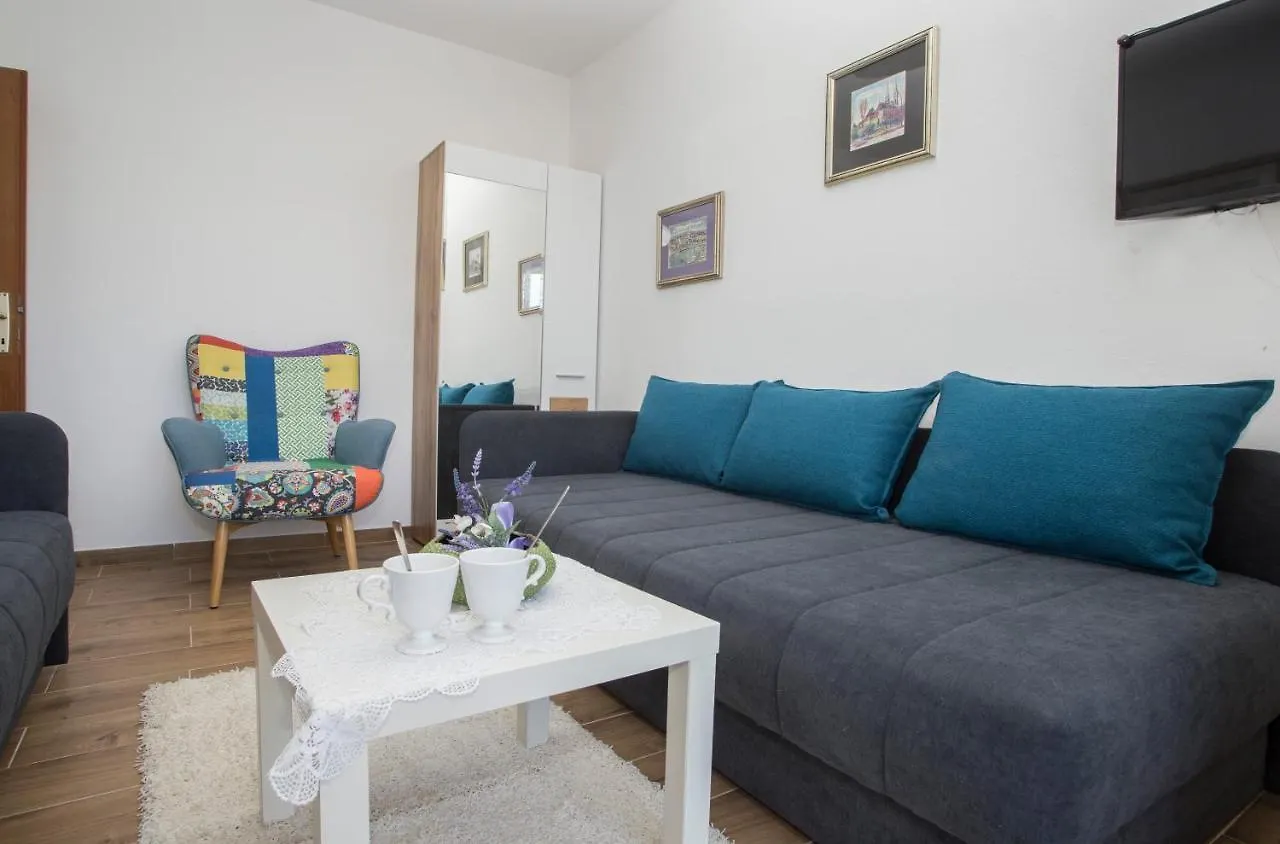 Situs Katarina Apartment Trogir 0*,
