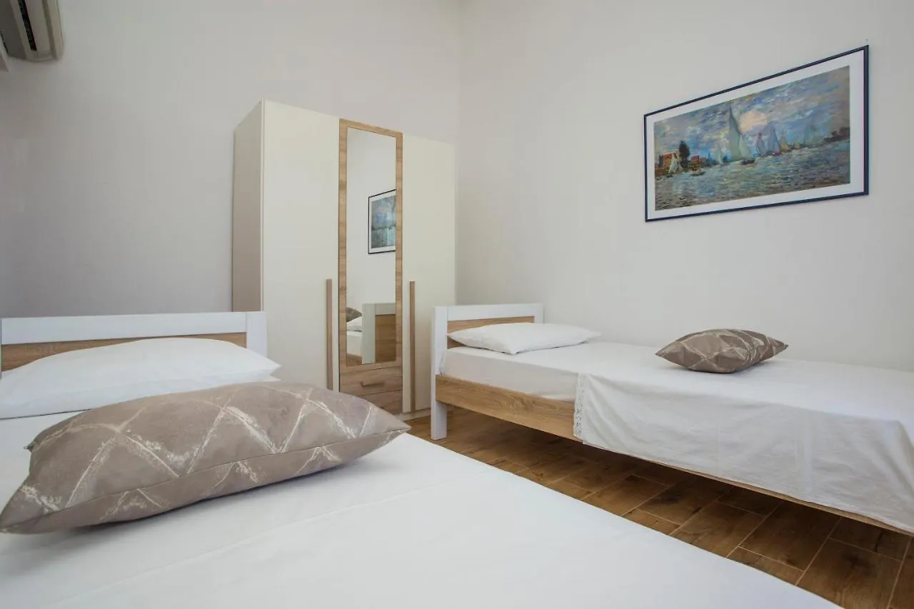 Situs Katarina Apartment Trogir